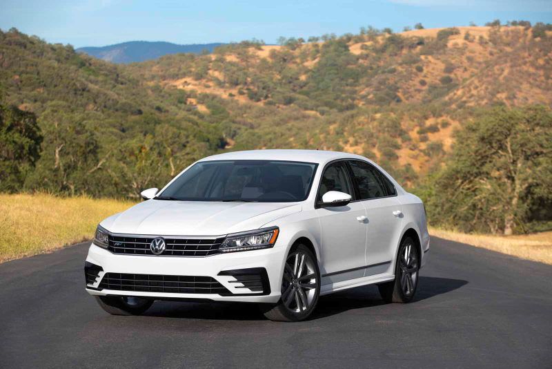 Illustration for article titled 2016 Volkswagen Passat: This Is It